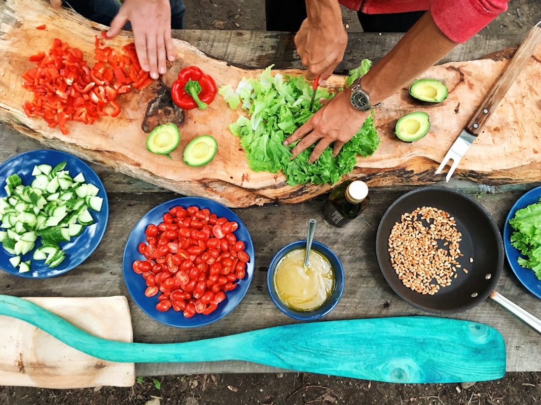 Nutrition expert and meal preparation instructor